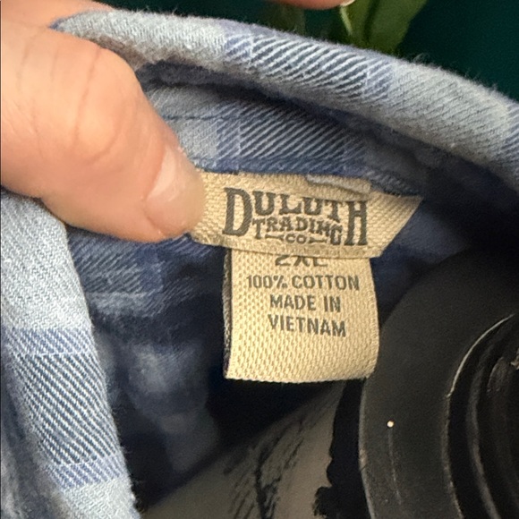 Duluth Trading Co Light Blue Checkered Button Down Shirt - Picture 8 of 8